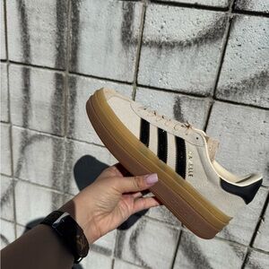 Adidas Cream and Black Platform Sneakers with rhinestones